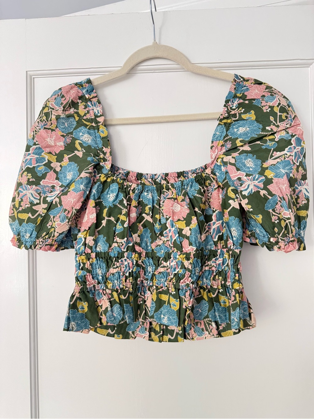 NWOT Trovata Birds of Paradis Drew Blouse Size Medium Cottagecore floral